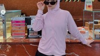 Di Instagramnya sendiri, aktris cantik kelahiran 1992 ini memang cukup sering membagikan momen kulinerannya dan momen bertaninya. Foto: Instagram @melodylaksani92
