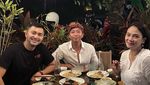 Potret Hangat Anjasmara Saat Makan Bareng Keluarga dan Teman