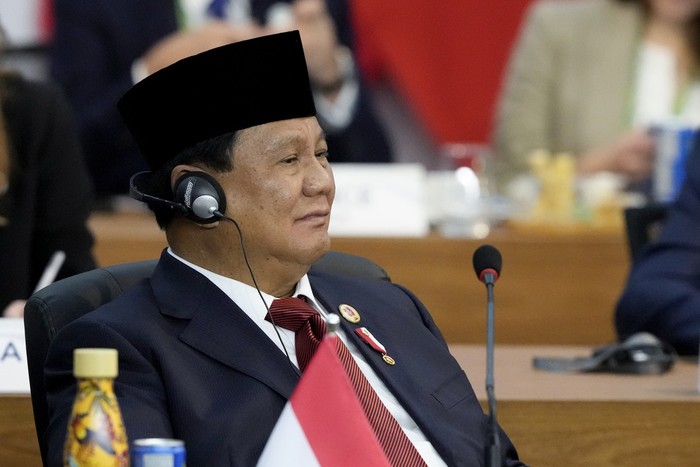 Indonesias President Prabowo Subianto attends the G20 Summit leaders meeting in Rio de Janeiro, Monday, Nov. 18, 2024. (AP Photo/Eraldo Peres)