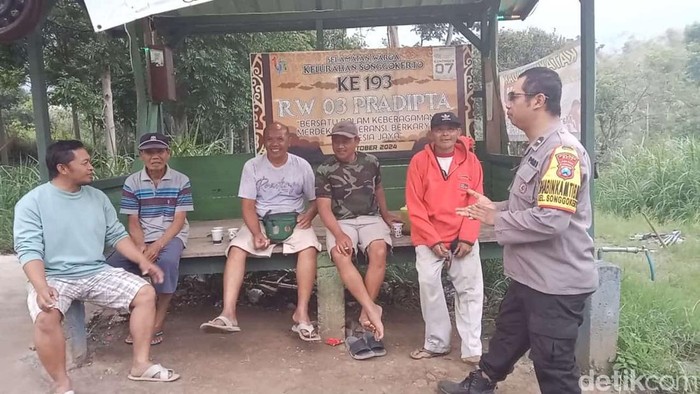 Program polisi RW sambang kampung di Kota Batu