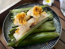 Resep Pulut Panggang Isi Serundeng Ebi yang Pulen Gurih Untuk Camilan