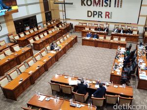 Benny Harman Sebut Penyebab Kerusakan KPK Salah Satunya Revisi UU