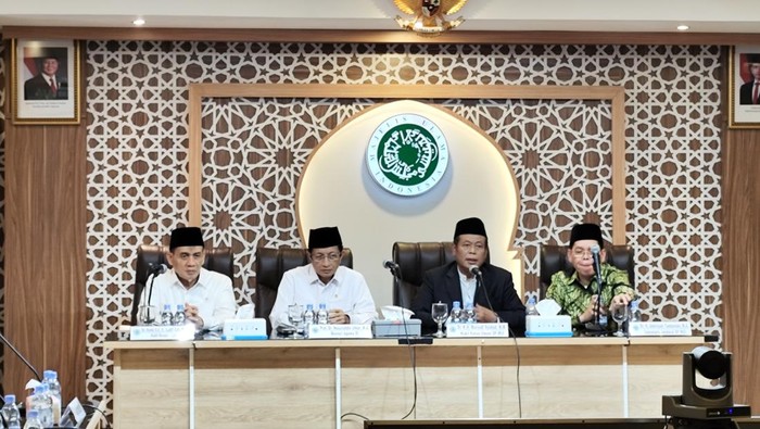 Wakil Ketua MUI Marsudi Syuhud dan Menteri Agama (Menag) Nasaruddin Umar