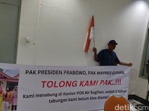 Tabungan Hilang, Puluhan Warga OKI Geruduk Kantor Pos Palembang