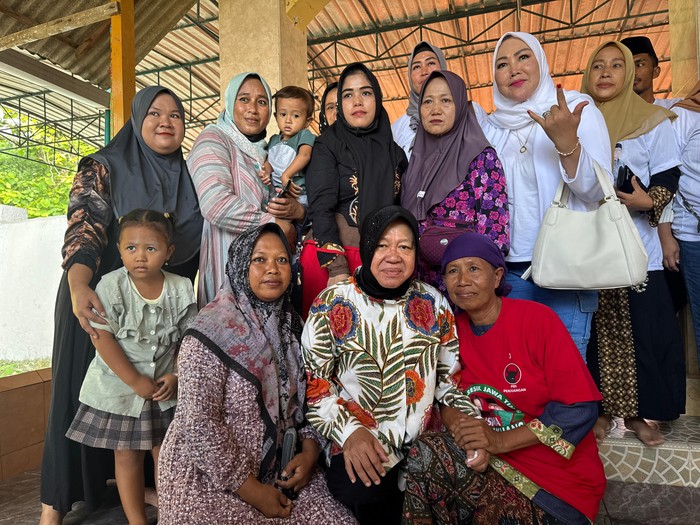 Warga Sambut Rencana Risma Bangun Tanggul di Peisisir Bangkalan-Sumenep