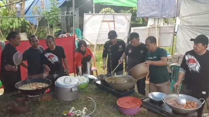 10 Chef memasak untuk tahlilan 7 hari MC