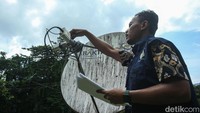 BAKTI Kementerian Komunikasi dan Digital (Komdigi) sangat membantu operasional dan pelayan sejumlah lembaga di Anambas. Kirim kirim dokumen tidak lagi naik perahu.