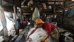 Pusat Bank Sampah di Banda Aceh Ubah Plastik Jadi Paving Block