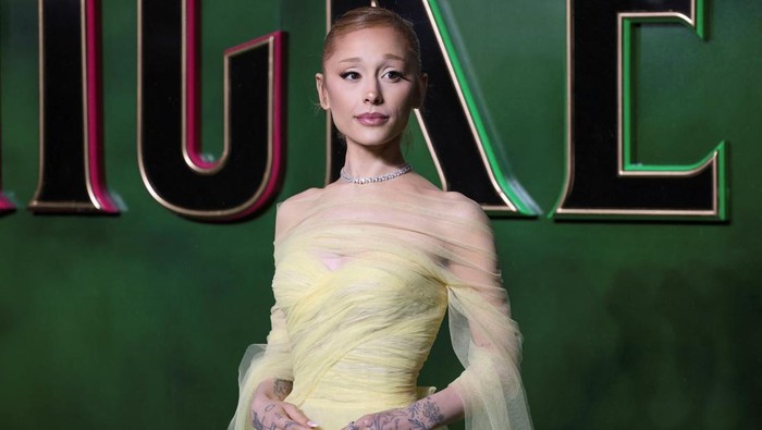 Viral Penampilan Baru Ariana Grande, Disebut Tak Sehat gegara Terlalu Kurus