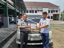 Modus Baru Pengedar Rokok Ilegal: Diangkut Alphard demi Kelabui Petugas