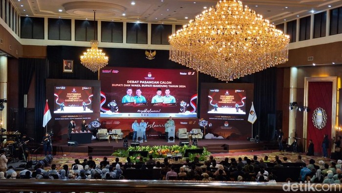 Debat kandidat Pilbup Bandung 2024.