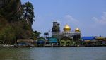 Melihat Lebih Dekat Desa Terapung Muslim di Thailand