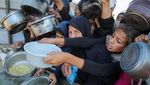 Perjuangan Pahit Warga Gaza Demi Dapat Makanan