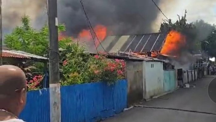 Kebakaran di Kompleks Lapas Makassar.