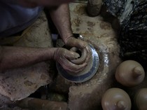 Keluarga Ini Lestarikan Tembikar Tradisional, Masuk Warisan Budaya UNESCO