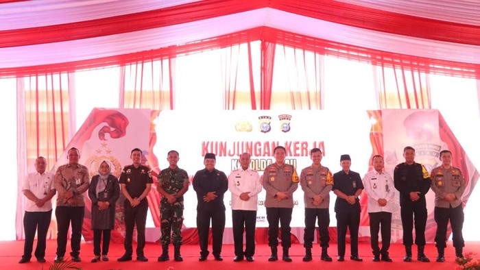 Kunjungan kerja Kapolda Riau ke Inhu (Foto: Dok Polres Inhu)