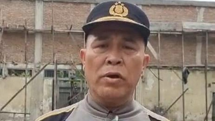 Mantan anggota polisi bernama Sawangin. (Foto: Istimewa).