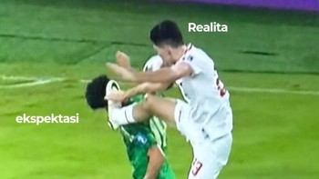 Sementara itu ada tiga pemain Arab Saudi yang diganjar kartu kuning: Hassan Al Tambakti, Saud Abdulhamid, dan Abdullah Radif. Foto: Screenshot media sosial