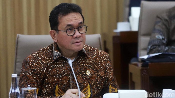 Menteri Perdagangan Budi Santoso