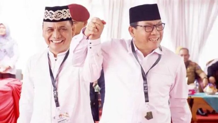 Pasangan petahana Wahdi Siradjudin - Qomaru Zaman di Pilkada Kota Metro 2024