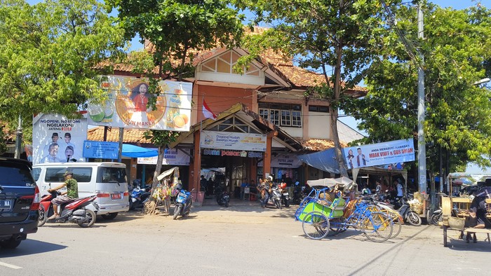 Pasar Kota Rembang