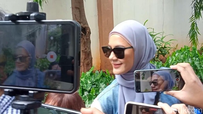 paula verhoeven paula verhoeven saat ditemui di pa selatan.