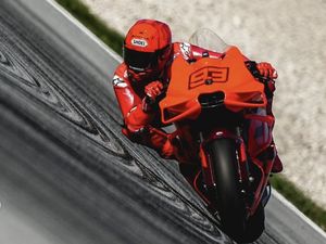 Hasil Tes Resmi MotoGP di Barcelona: Quartararo Kedua, Marquez Keempat