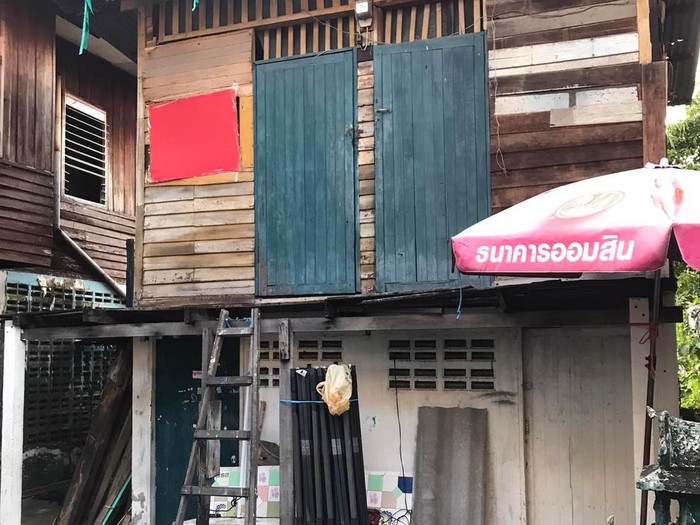 Penginapan di rumah kumuh Thailand