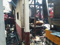 Bale Dangin-Gudang Pemanggangan Ayam Ludes Terbakar di Karangasem