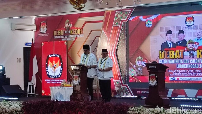 Rodi Wijaya-Imam Senen di Debat Kedua Pilkada Lubuklinggau 2024.