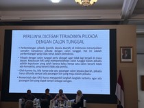 Guru Besar UI: Bila Hanya Satu Paslon, Pilkada Harusnya Ditunda