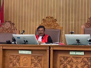 Hakim Tolak Praperadilan Tom Lembong!