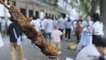 Jajanan Kaki Lima Enak Halal di Beijing, Sate Rusa hingga Bakcang