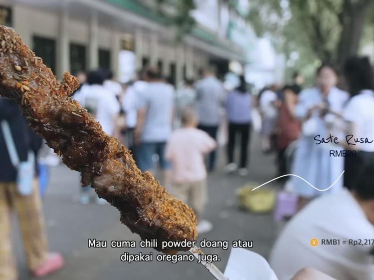 Jajanan Kaki Lima Enak Halal di Beijing, Sate Rusa hingga Bakcang