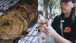Jajanan Kaki Lima Enak Halal di Beijing, Sate Rusa hingga Bakcang
