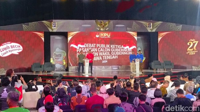 Suasana di lokasi debat ketiga atau debat pamungkas Pemilihan Gubernur (Pilgub) Jawa Tengah (Jateng) di Muladi Dome Undip Semarang, Rabu (20/11/2024).