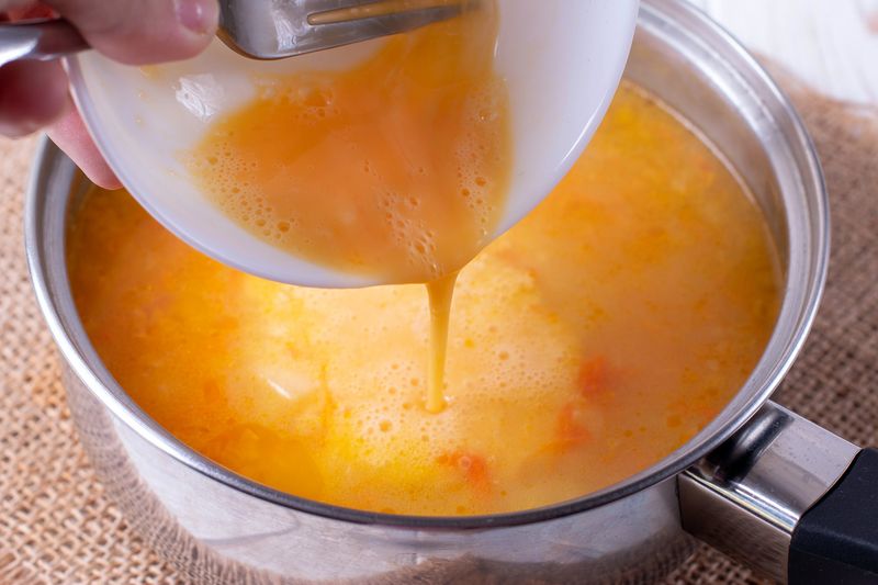 tips membuat sup telur ala resto