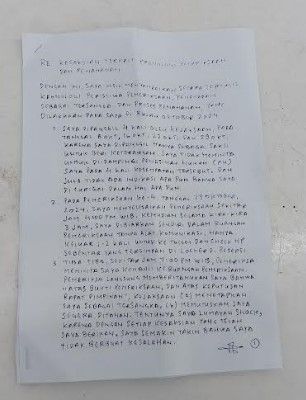 Surat berisi tulisan tangan Tom Lembong (Rumondang/detikcom)