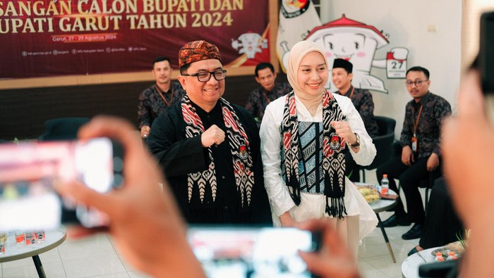 Syakur-Putri