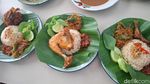 Ngeunah! Nasi Liwet Ayam Goreng dan Ikan Peda buatan Tata Janeta