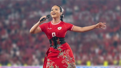 Potret Aksi Yura Yunited... Eh, Yura Yunita di GBK