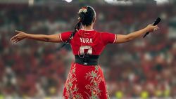 Potret Aksi Yura Yunited... Eh, Yura Yunita di GBK