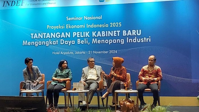 Kementerian Perencanaan Pembangunan Nasional (PPN)/Badan Perencanaan Pembangunan Nasional (Bappenas) membidik 15 komoditas untuk difokuskan dalam program hilirisasi.