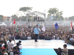 Berorasi di Kampanye Akbar, Iqbal: NTB Punya Kekayaan Alam, tapi Miskin