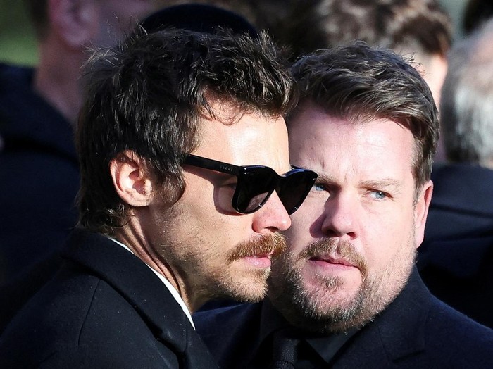 Harry Styles and actor and comedian James Corden depart after the funeral of former One Direction singer Liam Payne at St. Mary's Church in Amersham, near London, Britain, November 20, 2024. REUTERS/Toby Melville     TPX IMAGES OF THE DAY
