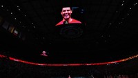 Nadal sudah menjadi pemain tenis professional lebih dari 20 tahun, dirinya memulai debut pertamanya pada 2001 saat usianya 14 tahun. Kemenangan demi kemenangan di tiap turnamen yang ia ikuti membuat dirinya menjadi salah satu pemain dengan penghasilan tertinggi.