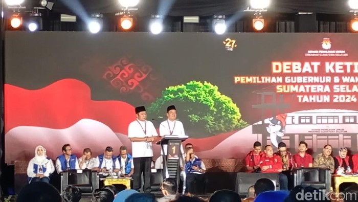 Herman Deru-Cik Ujang saat debat ketiga Pilkada Sumsel.