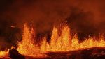 Potret Mengerikan Lava Panas Gunung Berapi di Islandia
