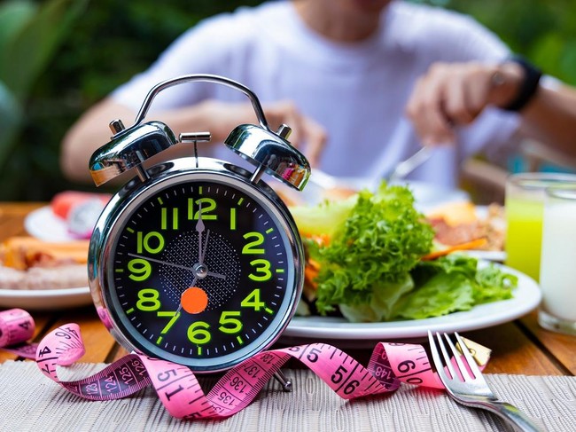Ilustrasi jam makan