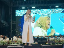 Selawatan di Kampanye Akbar, Vivit Ajak Tolak Kampanye Hitam